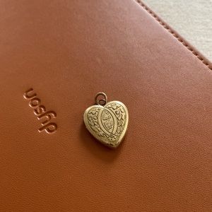 Vintage Locket Pendent